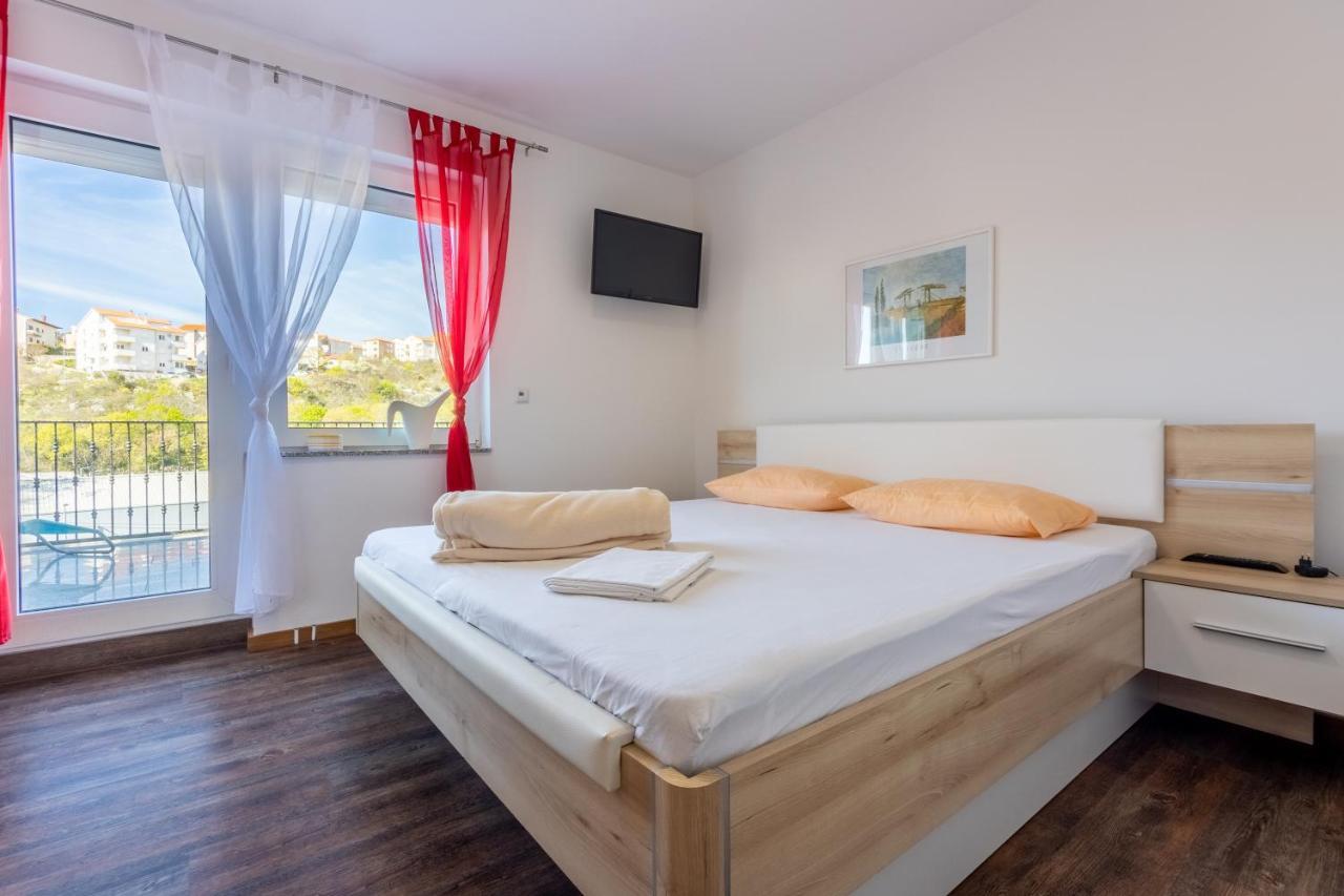 Rimac Apartment And Rooms Novi Vinodolski Kültér fotó